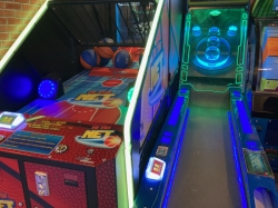 Carnival Sunshine Warehouse Video Arcade picture