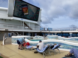 Sapphire Princess Neptunes Reef & Pool picture