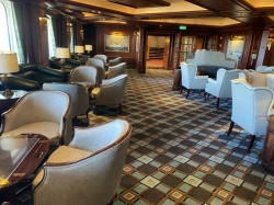 Sapphire Princess Wheelhouse Bar picture