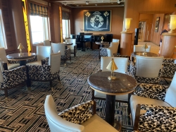 Crooners Lounge & Bar picture