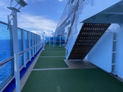 Sapphire Princess Sun Deck picture