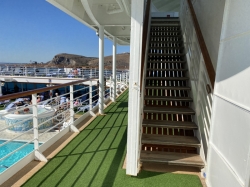 Sapphire Princess Sun Deck picture