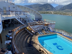 Sapphire Princess Terrace Pool picture