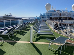 Sapphire Princess Sun Deck picture