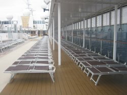 MSC Opera Le Piscine Pool Area picture