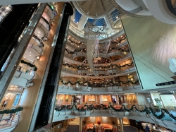 Radiance of the Seas Centrum picture