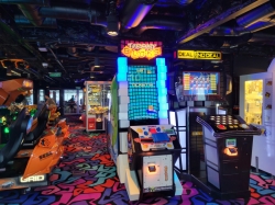 Norwegian Getaway Video Arcade picture