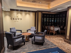 Discovery Princess Crown Grill Bar picture