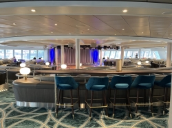 Norwegian Gem Spinnaker Lounge picture