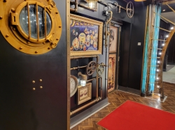 Norwegian Getaway Illusionarium picture