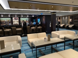 Norwegian Escape Haven Lounge picture