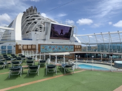 Emerald Princess Movies Under the Stars picture