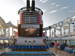 Disney Dream Donald and Mickey Pools picture