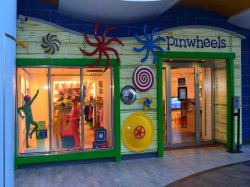 Oasis of the Seas Boardwalk picture