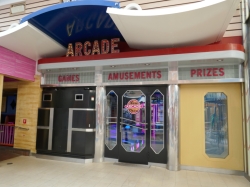 Allure of the Seas Arcade picture