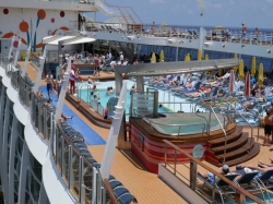 Allure of the Seas Beach Pool picture