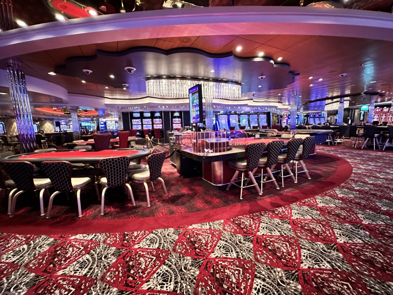 Symphony of the Seas Casino Royale Pictures