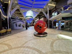 Symphony of the Seas Royal Promenade and Shops picture