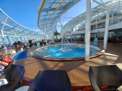 Allure of the Seas Solarium picture