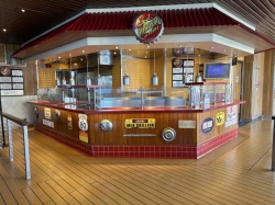 Carnival Magic Guys Burger Joint picture