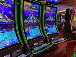 Liberty of the Seas Casino Royale picture