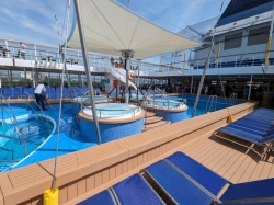 Norwegian Sky Pools picture