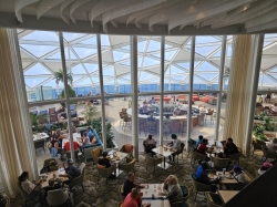 Wonder of the Seas Solarium Bistro picture