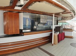 Sun Princess II Terrace Grill Bar picture