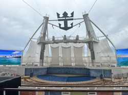 Symphony of the Seas Aqua Theater picture