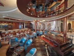 Explorer of the Seas Schooner Bar picture