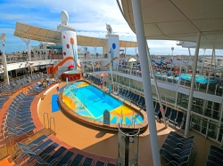 Allure of the Seas Sports Pool picture