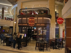 Anthem of the Seas English Pub picture