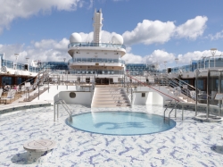 Royal Princess III Main Pool picture