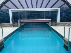 Sun Princess Dome Pool picture