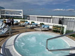 Sun Princess Sanctuary Club picture