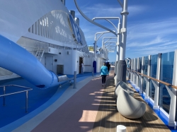 Sun Princess Jogging Track picture