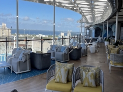 Wonder of the Seas Suite Sun Deck picture