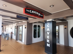 Norwegian Bliss Cavern Club on the Waterfront picture