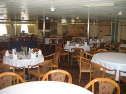 Silver Discoverer The Restaurant picture