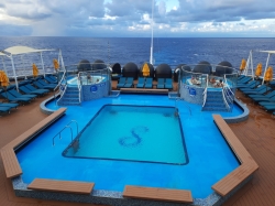 Carnival Splendor Serenity picture