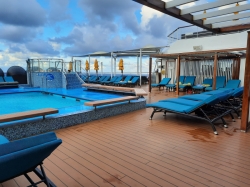 Carnival Splendor Serenity picture