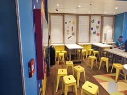 Icon of the Seas Adventure Ocean picture