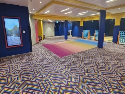 Icon of the Seas Adventure Ocean picture