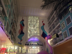Icon of the Seas Surfside picture