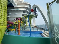 Icon of the Seas Splash Away Bay picture