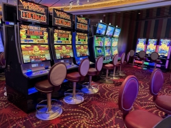 Mariner of the Seas Casino Royale picture