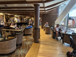 Harmony of the Seas Schooner Bar picture