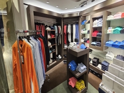 MSC Fantasia La Boutique picture