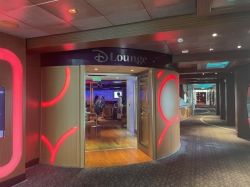 Disney Dream D Lounge picture