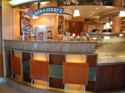 Grandeur of the Seas Cafe Latte-tudes picture